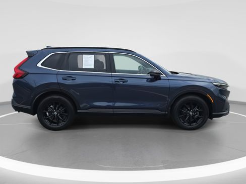 Used 2025 Honda CR-V Sport image 4