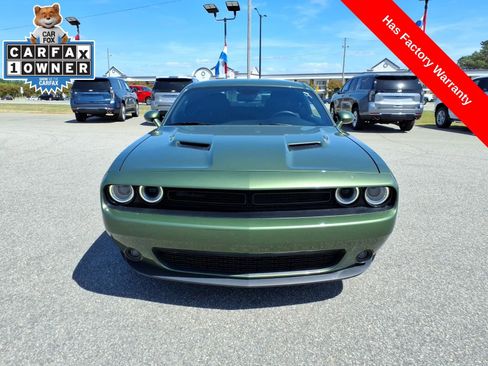 Used 2023 Dodge Challenger SXT w/ Blacktop Package image 8