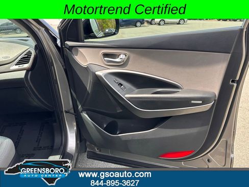 Used 2018 Hyundai Santa Fe Sport FWD image 16