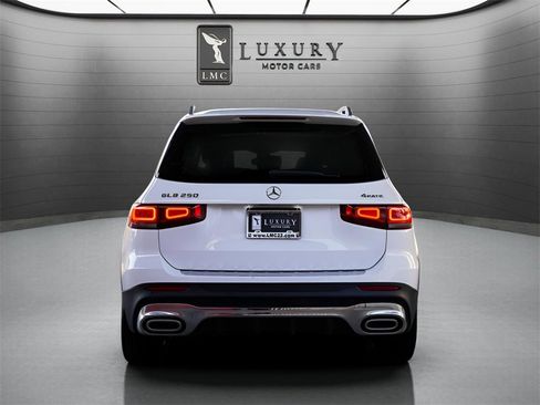 Used 2020 Mercedes-Benz GLB 250 GLB 250 image 7