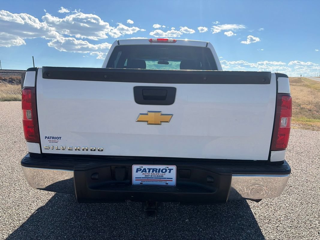 Used 2012 Chevrolet Silverado 1500 W/T w/ Skid Plate Package AWD/4WD image 4