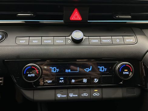 New 2026 Hyundai Elantra Sport image 23