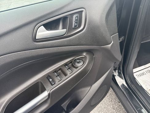 Used 2014 Ford Escape SE w/ Equipment Group 201A image 27