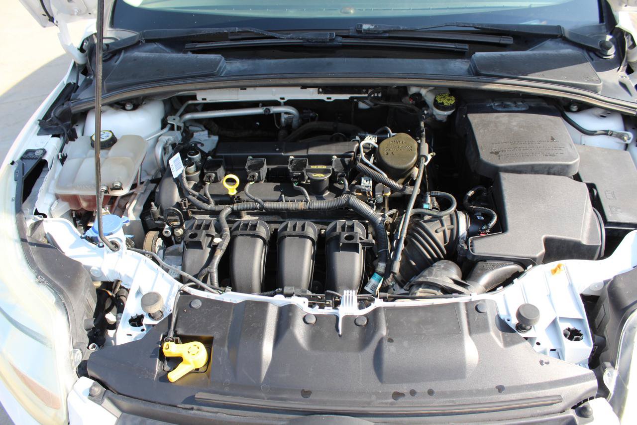 Used 2012 Ford Focus SE FWD image 13