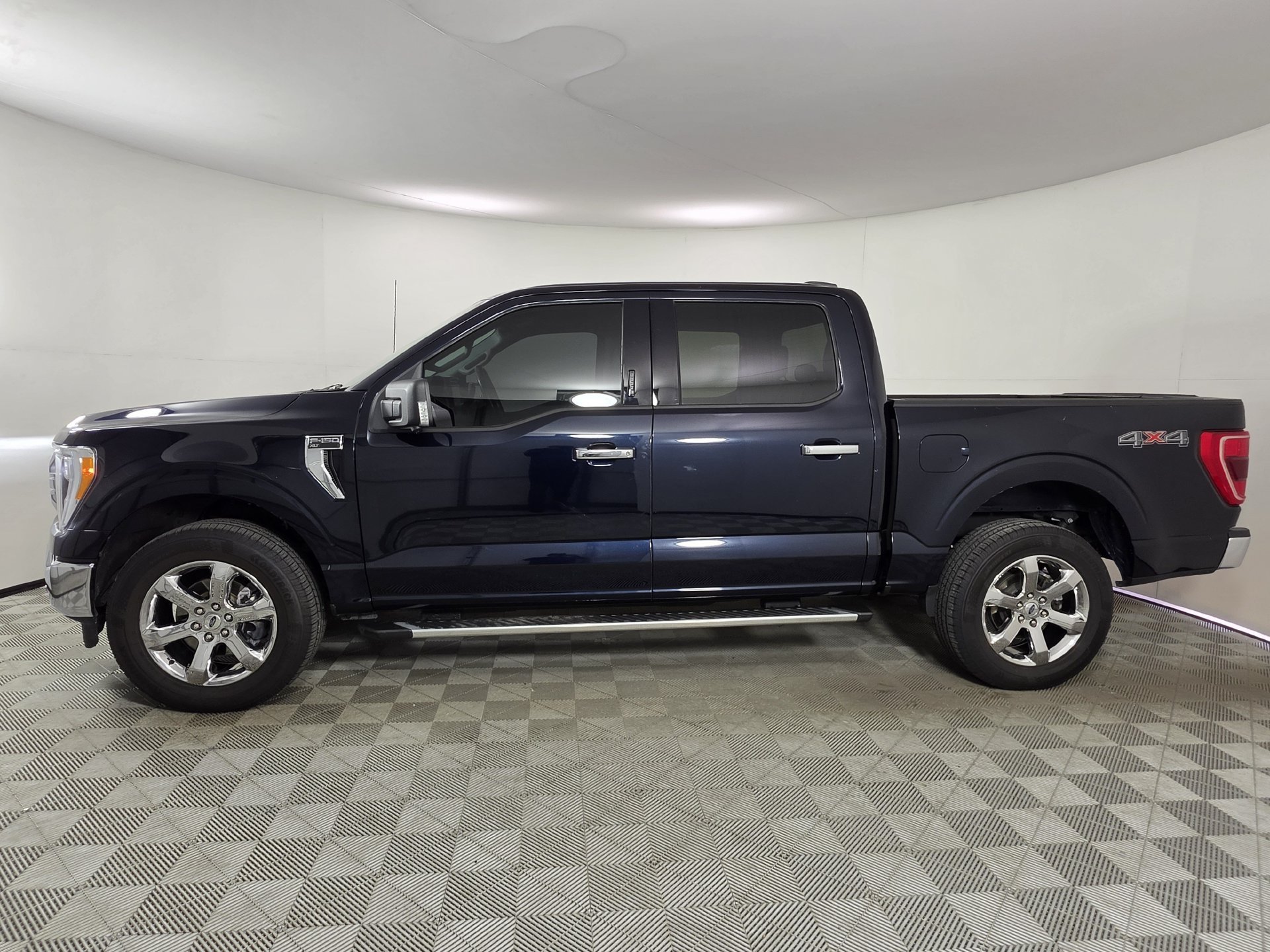 Used 2022 Ford F150 XLT w/ Equipment Group 302A High AWD/4WD image 42