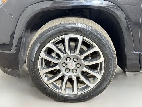 Used 2023 GMC Acadia Denali FWD image 31