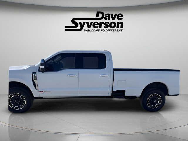 Used 2024 Ford F250 4x4 Crew Cab Super Duty image 5