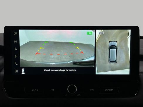 New 2025 Mitsubishi Outlander SE image 24