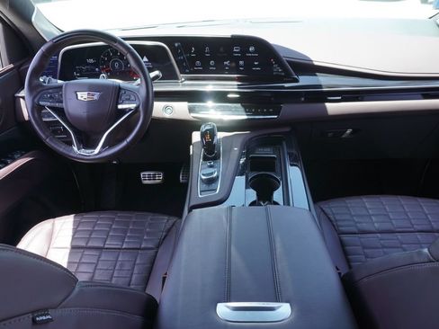 Certified 2023 Cadillac Escalade V w/ Heavy-Duty Trailer Package AWD/4WD image 12