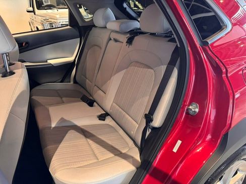 Used 2022 Hyundai Kona SEL FWD image 19