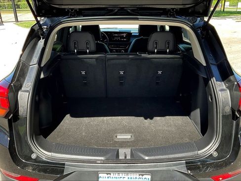 Used 2025 Buick Encore GX Preferred AWD/4WD image 7