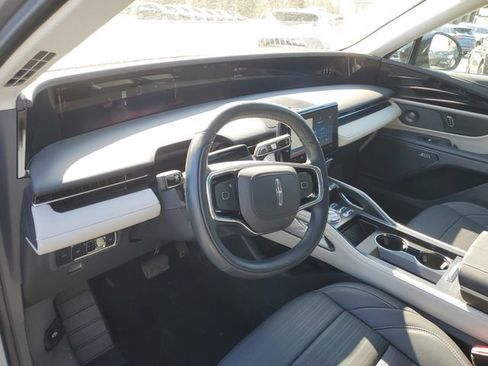 Certified 2024 Lincoln Nautilus Reserve w/ Equipment Group 202A image 14