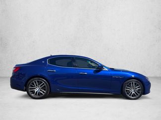 Used 2015 Maserati Ghibli RWD video 4