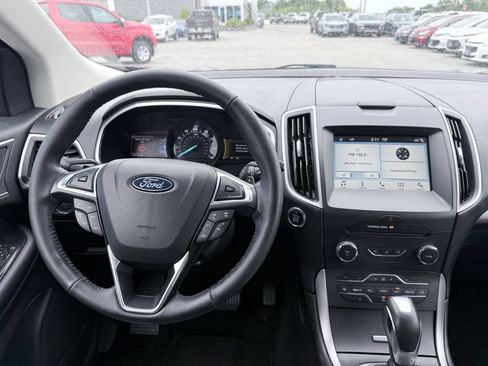 Used 2018 Ford Edge SEL w/ Equipment Group 201A AWD/4WD image 10