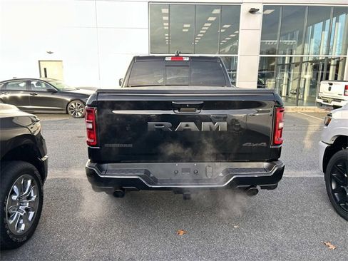 New 2026 RAM 1500 4x4 Crew Cab image 3