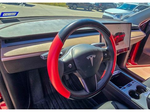 Used 2024 Tesla Model Y Long Range AWD/4WD image 15