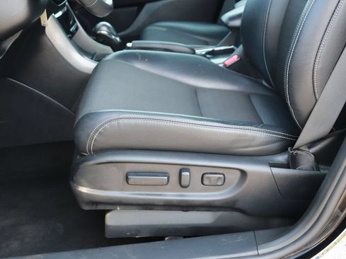 Used 2016 Honda Accord Sport image 10