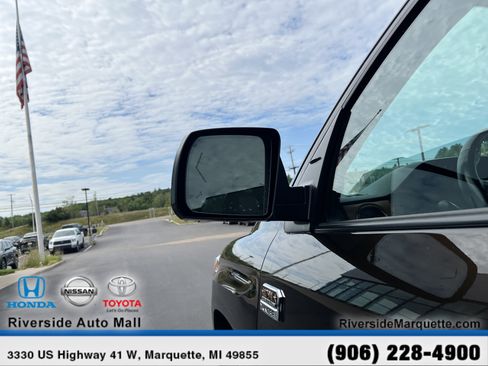 Used 2021 Toyota Tundra 1794 Edition AWD/4WD image 5