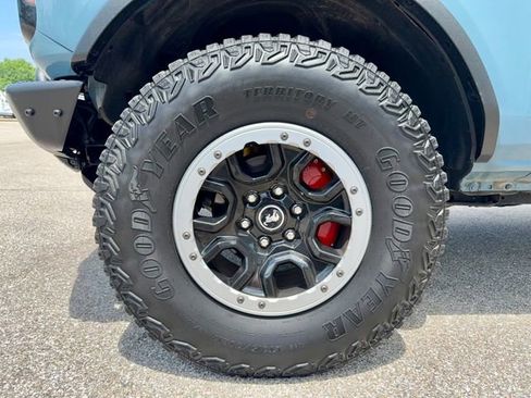Used 2022 Ford Bronco Wildtrak AWD/4WD image 27
