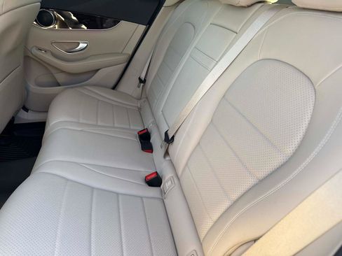 Used 2022 Mercedes-Benz GLC 300 image 15