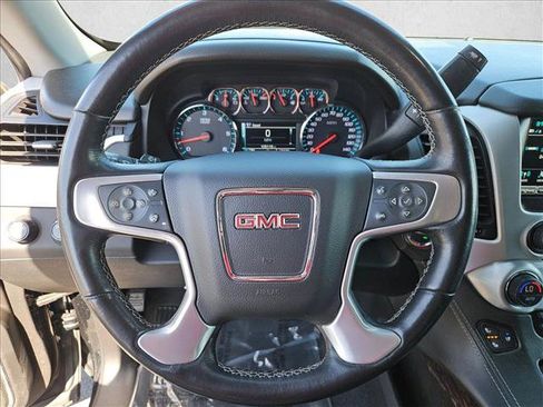Used 2020 GMC Yukon SLT AWD/4WD image 14