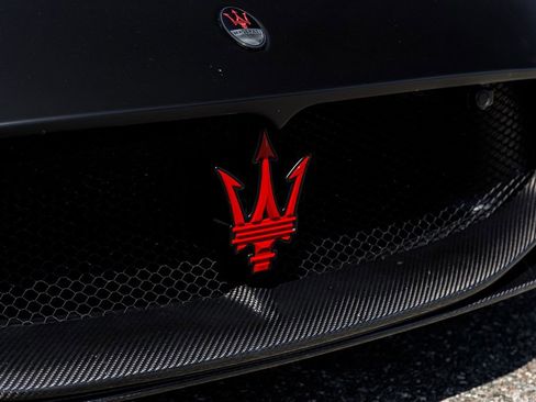 Used 2023 Maserati MC20 Spyder image 35