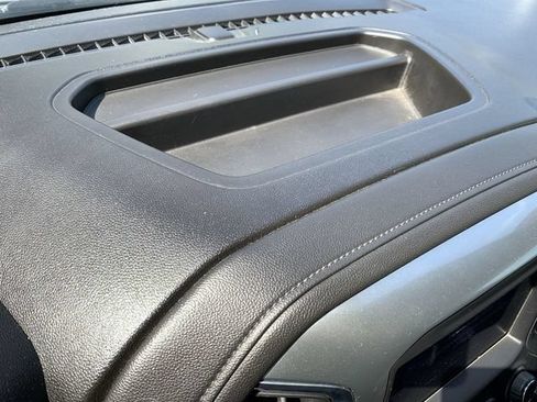 Used 2019 Chevrolet Silverado 1500 LT w/ All-Star Edition AWD/4WD image 12