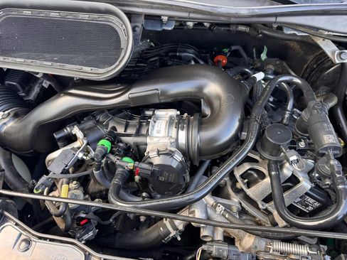 Used 2020 Ford Transit 250 148 High Roof Extended image 37