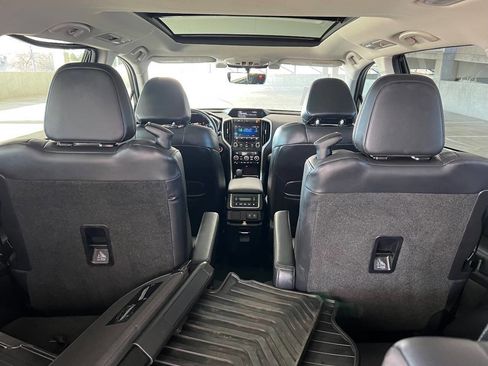 Used 2019 Subaru Ascent Limited image 18