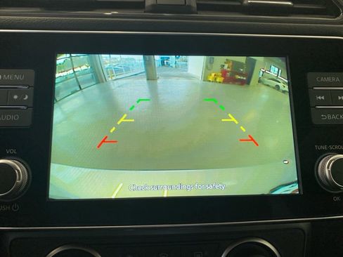 Used 2023 Nissan Leaf S image 25