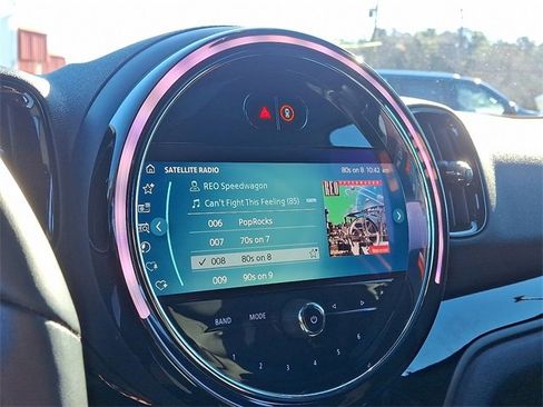 Used 2024 MINI Cooper Countryman S w/ Signature Upholstery Package image 18