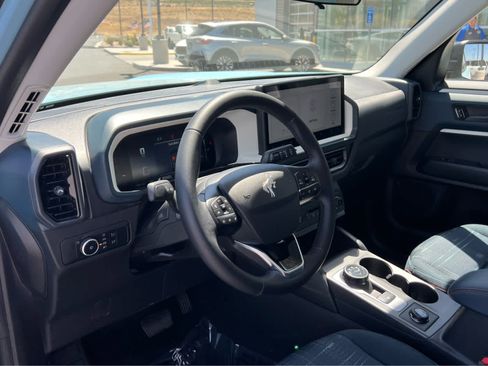 Certified 2026 Ford Bronco Sport Heritage w/ Convenience Package AWD/4WD image 28