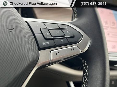 New 2026 Volkswagen Atlas SE image 36