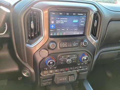 Used 2022 Chevrolet Silverado 2500 High Country image 26