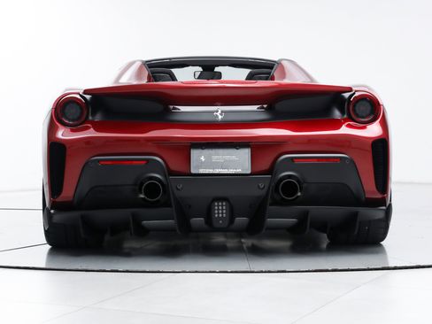 Certified 2019 Ferrari 488 Pista Spider RWD image 11