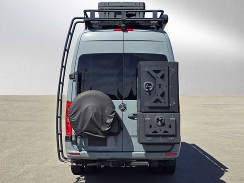 Used 2019 Mercedes-Benz Sprinter 170 image 4