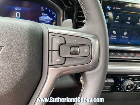 Used 2025 Chevrolet Silverado 1500 LTZ w/ Technology Package AWD/4WD image 27