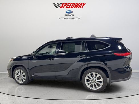 Used 2020 Toyota Highlander Limited AWD/4WD image 9