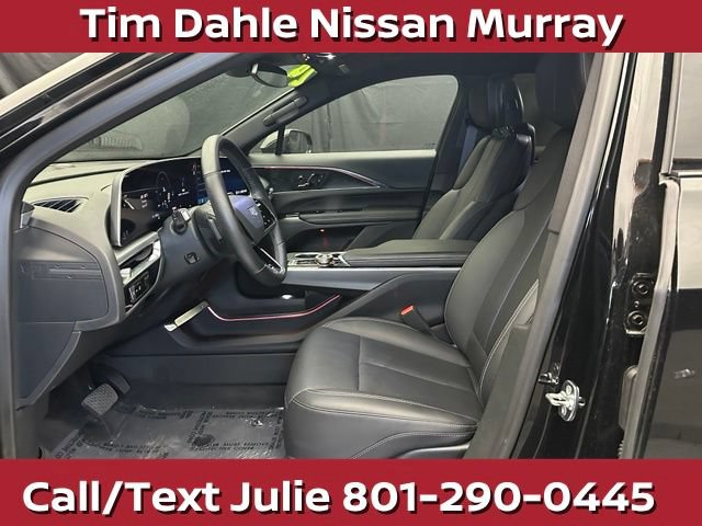 Used 2024 Cadillac Lyriq Luxury AWD/4WD image 21
