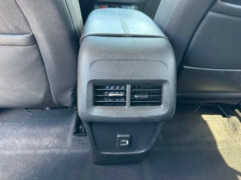 Used 2021 GMC Terrain SLE FWD image 21