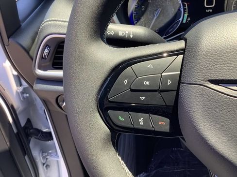 New 2027 Chrysler Pacifica Limited w/ S Appearance Package FWD image 13