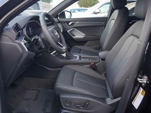 New 2025 Audi Q3 2.0T Premium Plus image 6