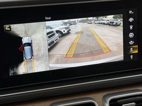 Used 2021 Mercedes-Benz GLE 350 image 18