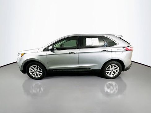 Used 2021 Ford Edge SEL image 4
