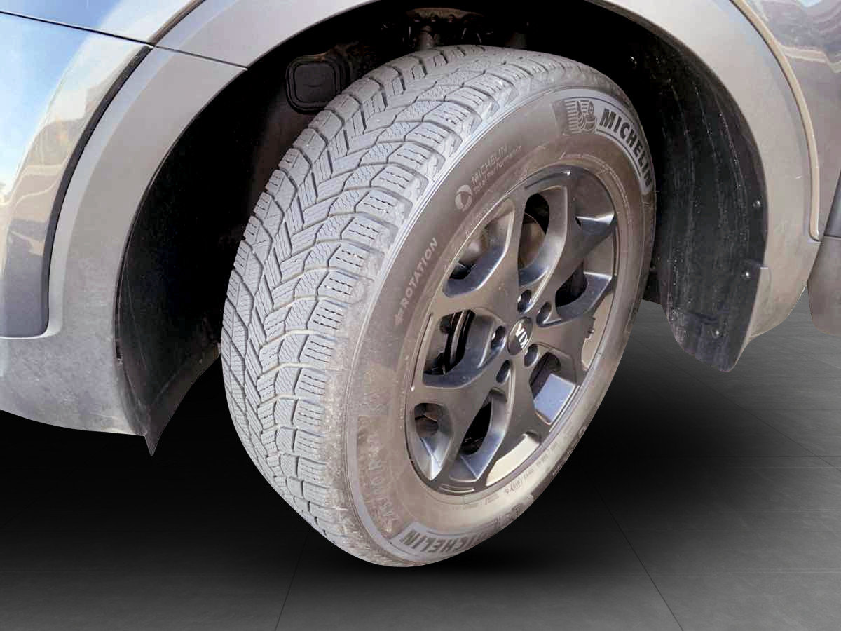 Used 2020 Kia Telluride EX AWD/4WD image 11