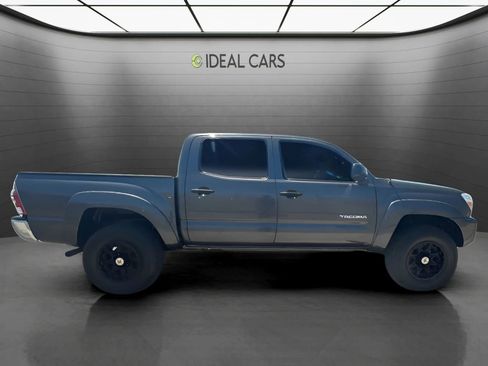 Used 2013 Toyota Tacoma PreRunner w/ SR5 Pkg RWD image 4