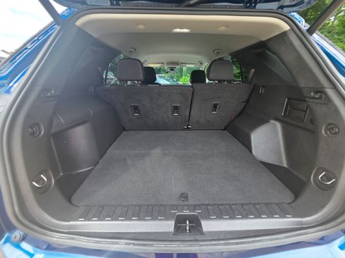 Used 2021 Chevrolet Equinox LT FWD image 26