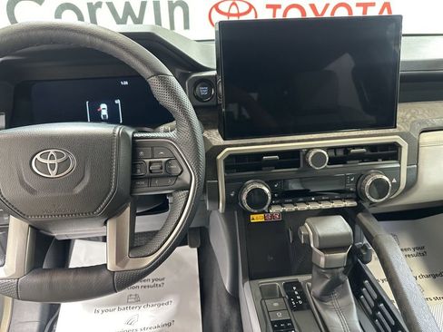 Used 2024 Toyota Tacoma Limited w/ Limited Package (LT) image 26