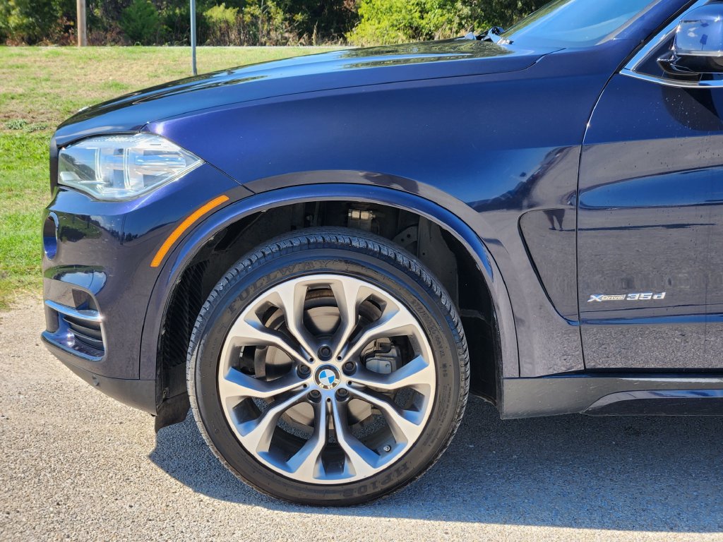 Used 2018 BMW X5 xDrive35d w/ Premium Package AWD/4WD image 8