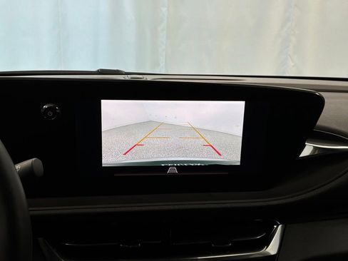 Used 2024 Buick Envista Avenir FWD image 19